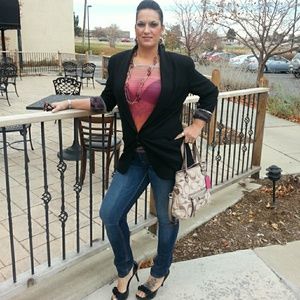 Meet your Posher, Bisrac